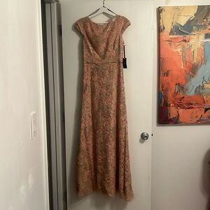 Vera Wang sequin gown in rose gold size 8